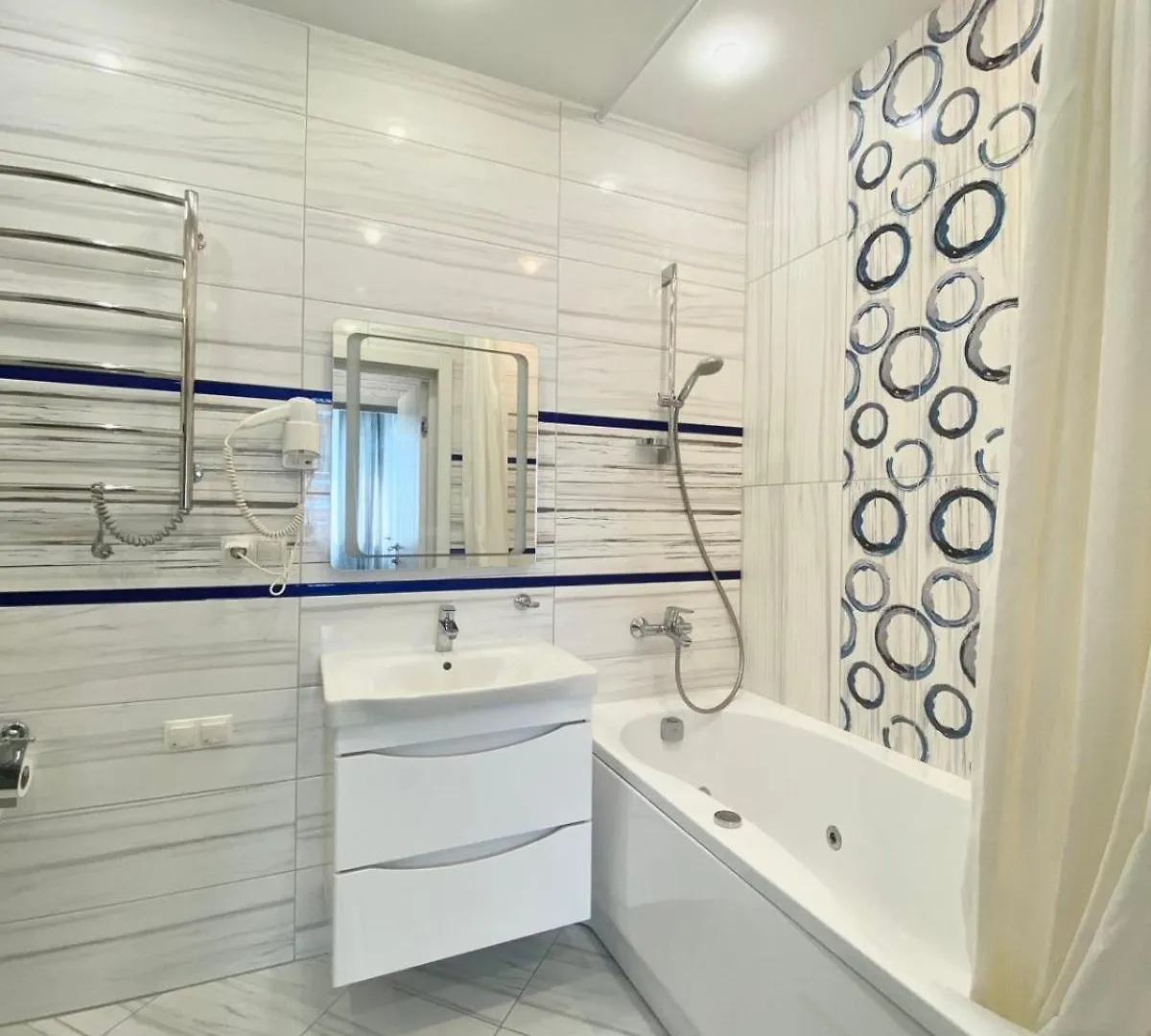 Alex Apartment Near Palace Ukraine 基輔